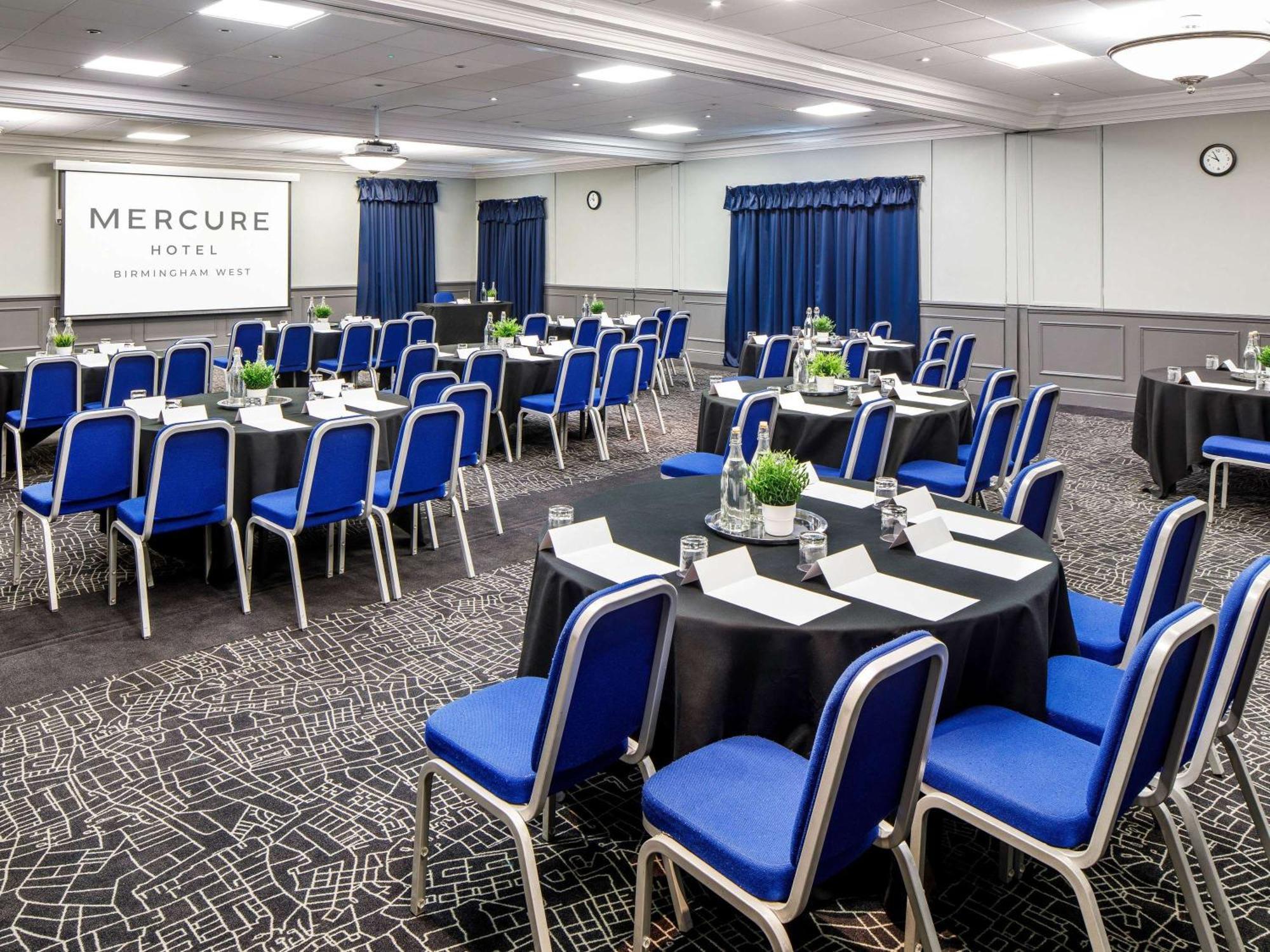 Mercure Birmingham West Hotel Уест Бромуич Екстериор снимка